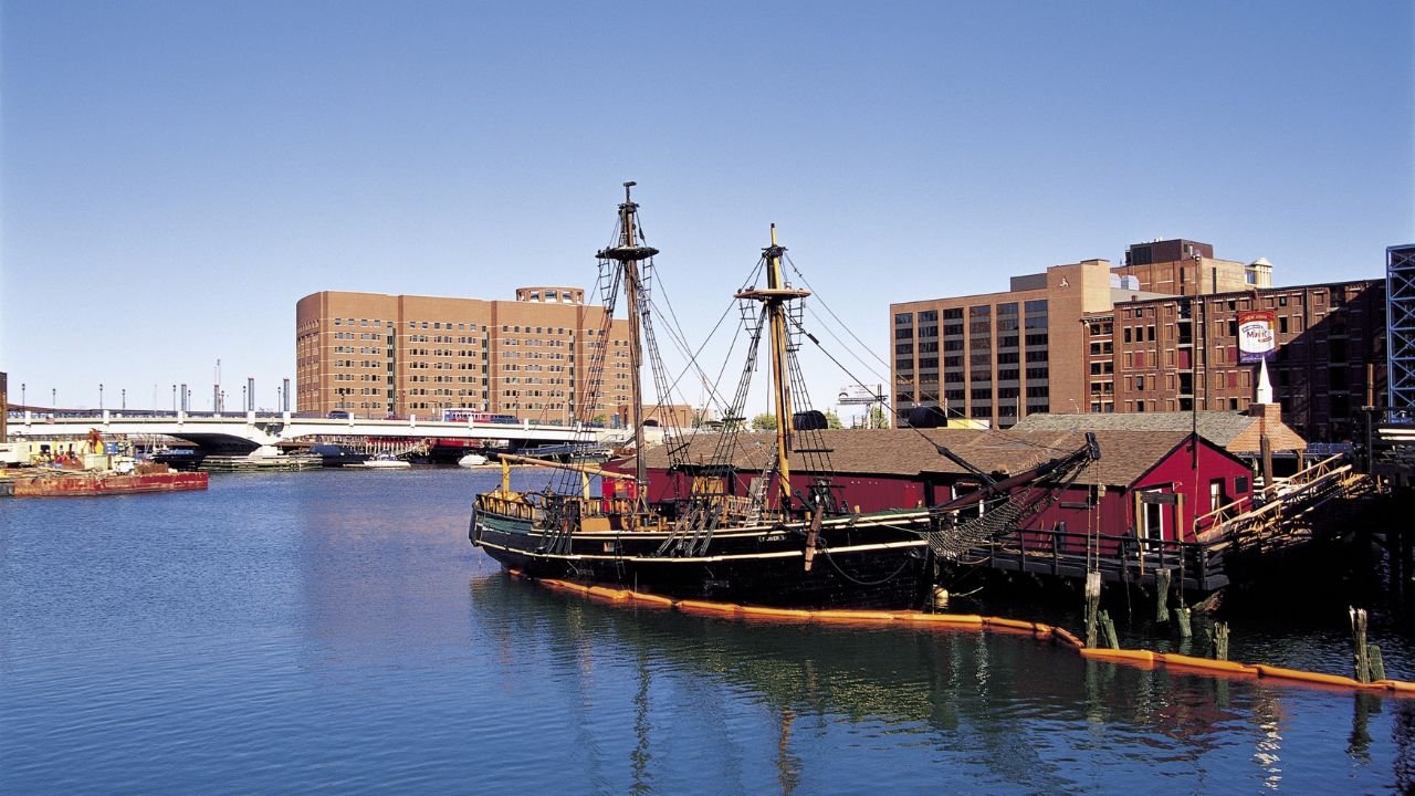 Boston Waterfront Homes: Are They Worth the Premium?