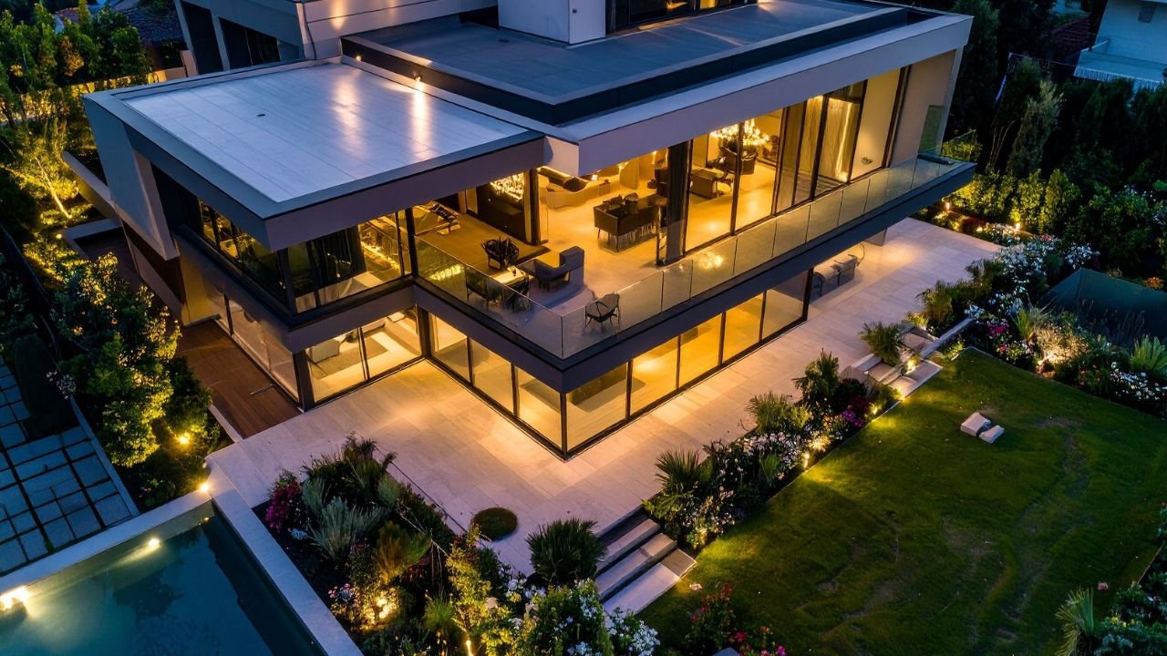 Top Luxury Properties Hitting the Boston Market This Year